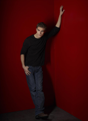 Paul Wesley pic #315150