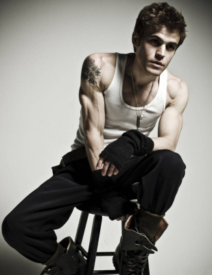 Paul Wesley pic #272223