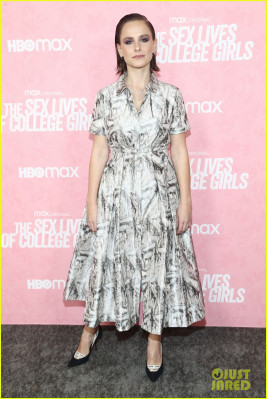 Pauline Chalamet - &#039;The Sex Lives Of College Girls&#039; LA Premiere 11/10/2021