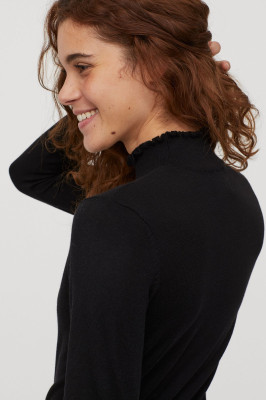 PAULINE HOARAU for H&amp;M, December 2019