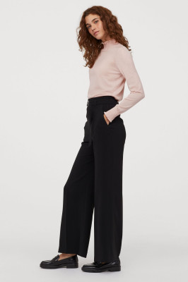 PAULINE HOARAU for H&amp;M, December 2019