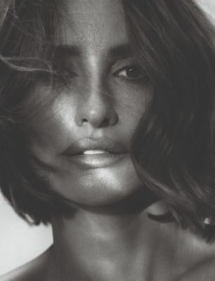 Penelope Cruz for Elle Spain April 2024