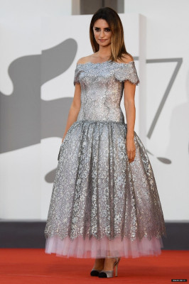 Penelope Cruz - 78th Venice Film Festival Closing Ceremony 09/11/2021