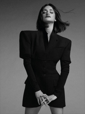 Penelope Cruz by Erik Gordon for InStyle Spain // May 2021