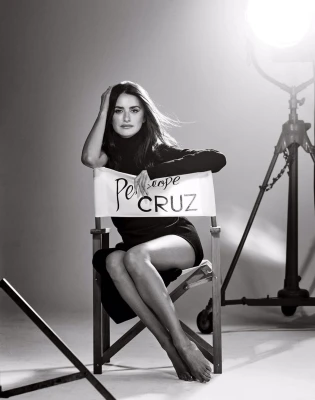 Penelope Cruz by Nico Bustos for El País Semanal (2022) 