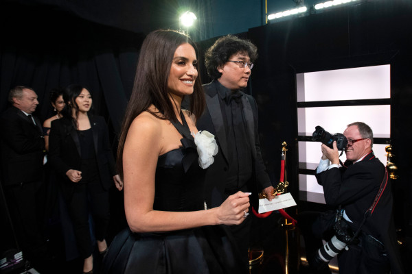 Penelope Cruz - 92nd Annual Academy Awards in Los Angeles (Show) / 09.02.2020