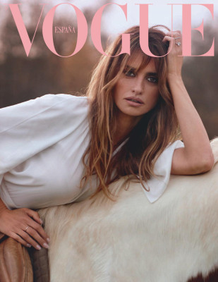 Penélope Cruz by Nico Bustos for Vogue España // 2021