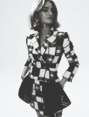 Penelope Cruz – ELLE Spain April 2024