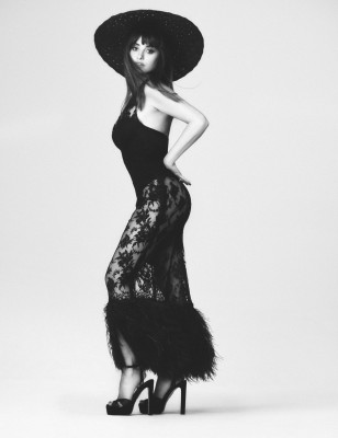 Penelope Cruz – for ELLE Magazine Spain November 2025