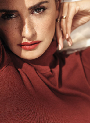 Penelope Cruz – Grazia France 12/21/2018