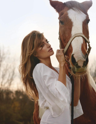 Penélope Cruz by Nico Bustos for Vogue España // 2021