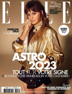 Penelope Cruz - Elle (December 2022)