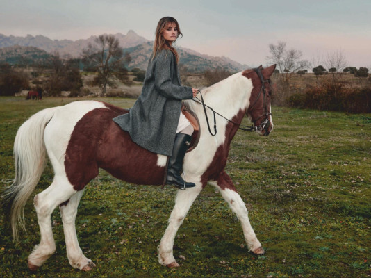 Penélope Cruz by Nico Bustos for Vogue España // 2021