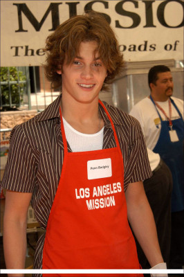 Penn Badgley pic #322087