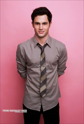 Penn Badgley pic #322907