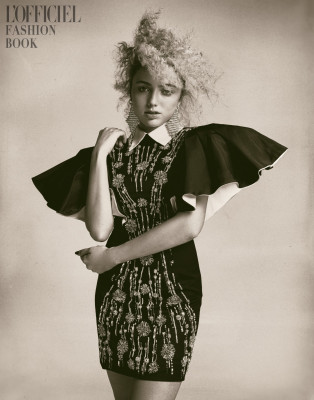 Peyton List-«L&#039;OFFICIEL» 2021.