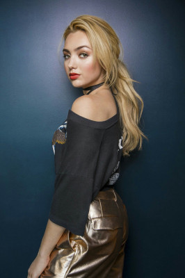 Peyton Roi List pic #1021563