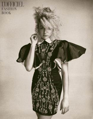 Peyton List-«L&#039;OFFICIEL» 2021.