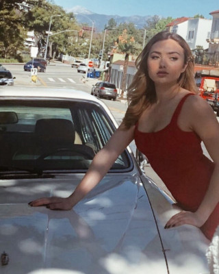 Peyton List – Photoshoot February 2019 (more photos)