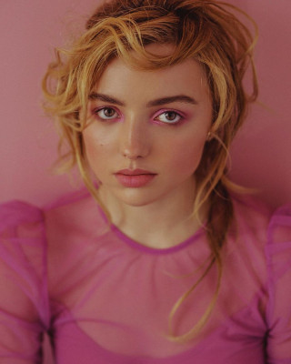 PEYTON ROI LIST at a Photoshoot, July 2020
