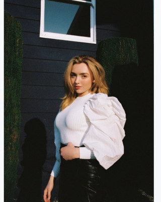 PEYTON ROI LIST at a Photoshoot, February 2020