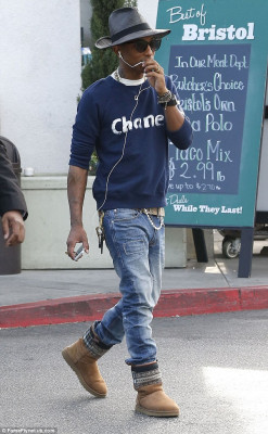 photo 19 in Pharrell Williams gallery [id729025] 2014-05-14 00:00:00