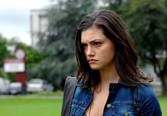Phoebe Tonkin pic #512799