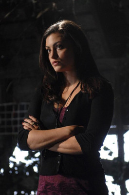 Phoebe Tonkin pic #512580