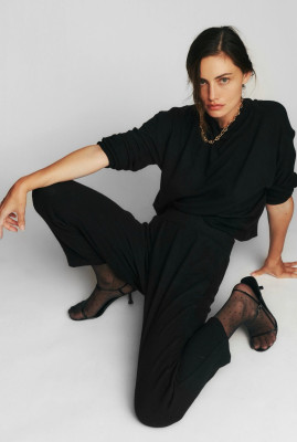 Phoebe Tonkin for Lesjour // 2020