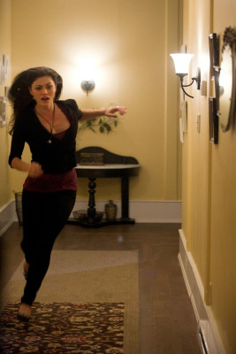 Phoebe Tonkin pic #512571