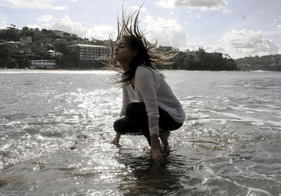 Phoebe Tonkin pic #552340