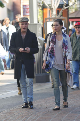 Phoebe Tonkin pic #491159