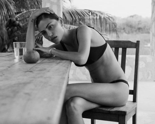 Phoebe Tonkin pic #892039