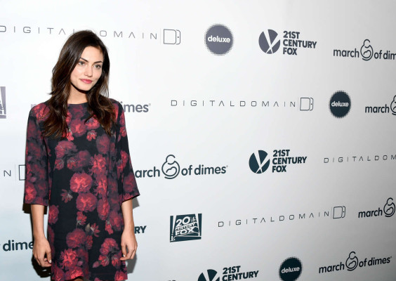 Phoebe Tonkin pic #778685
