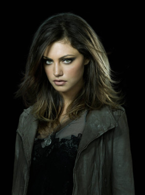 Phoebe Tonkin pic #527306