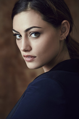 Phoebe Tonkin pic #847655
