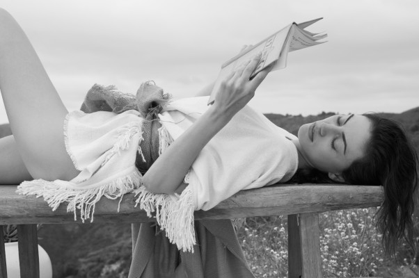 Phoebe Tonkin pic #823541
