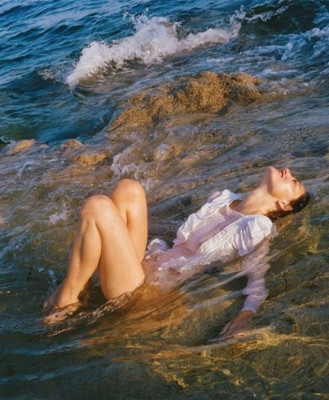 PHOEBE TONKIN for S Magazine, October 2019