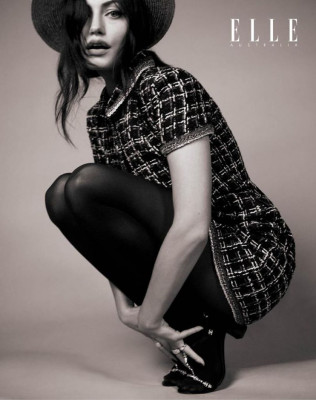 PHOEBE TONKIN in Elle Magazine, Australia March 2020