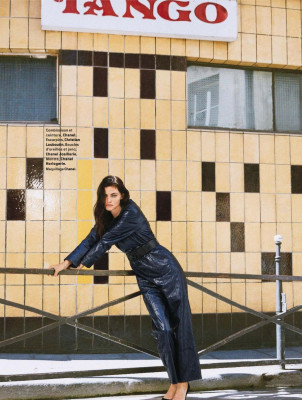 PHOEBE TONKIN in Grazia Magazine, France November 2019