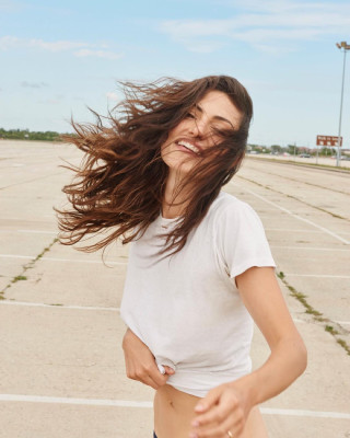 Phoebe Tonkin pic #860329