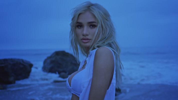 Pia Mia Perez - Music Video Do It Again (2015)