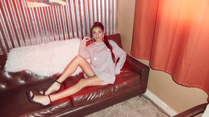 Pia Mia Perez (2017)