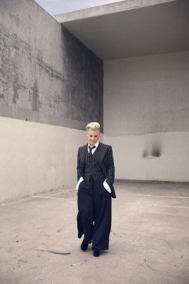 Pink - Beautiful Trauma Promotional 2017