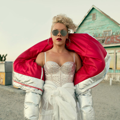 Pink - Beautiful Trauma Promotional 2017