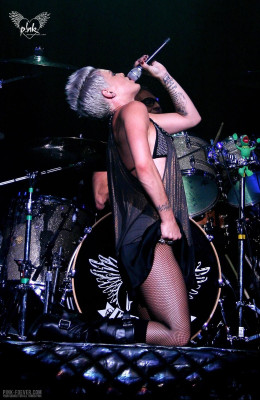 Pink pic #1023508