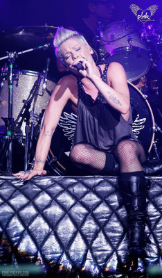 Pink pic #1023509