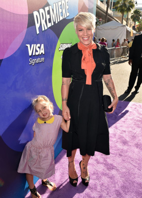 Pink pic #812990