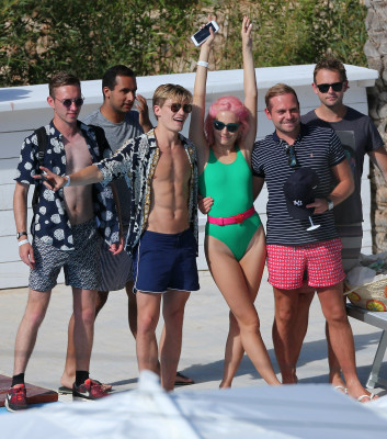Pixie Lott pic #980944