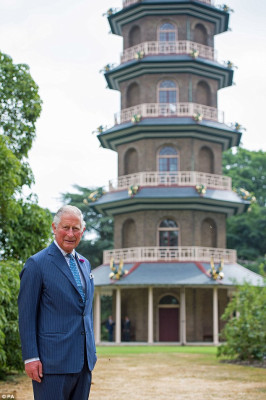 Prince Charles  pic #1084591